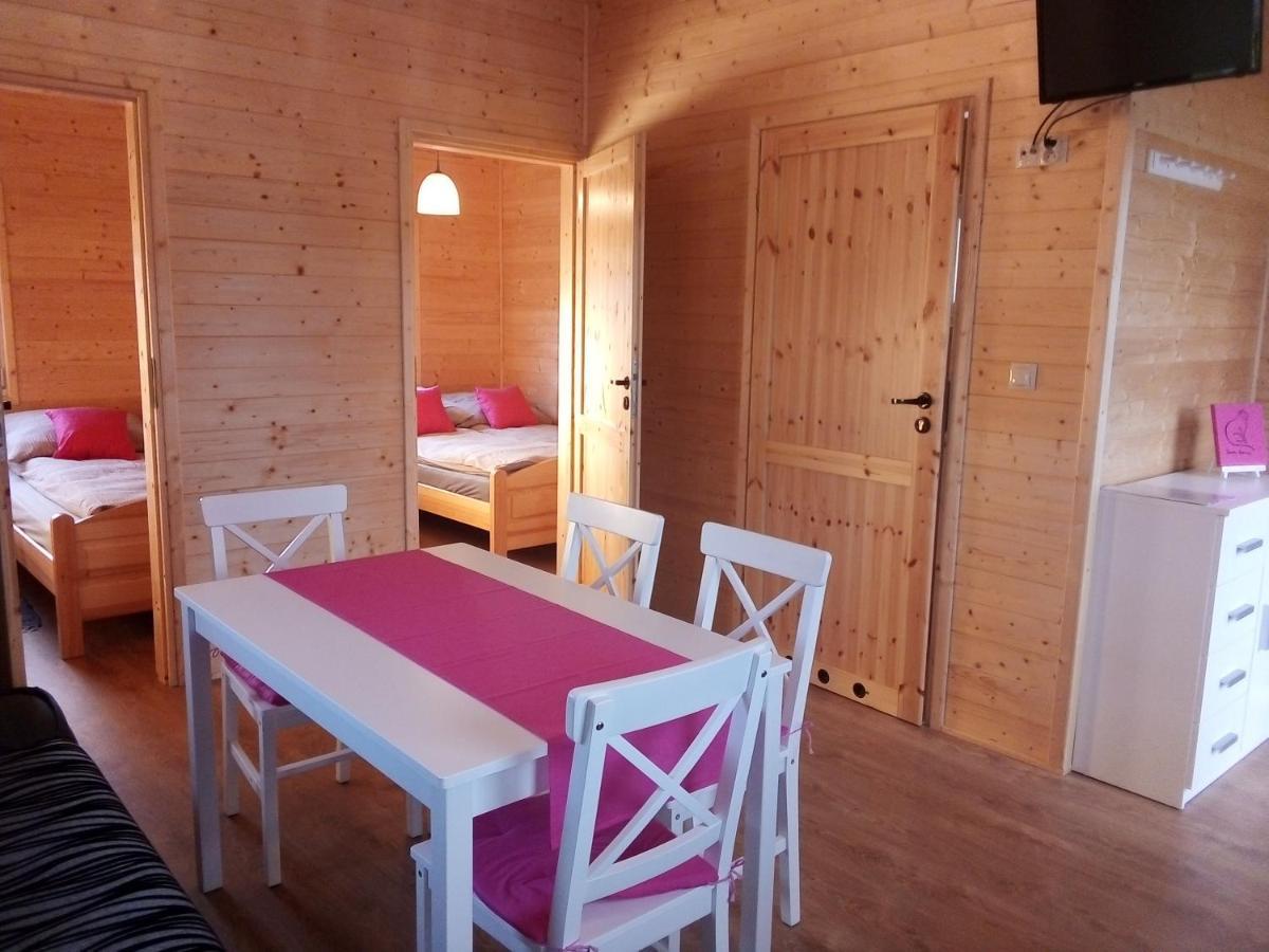 Villa Mozemorze? Osrodek Domkow Letniskowych à Chłopy Extérieur photo